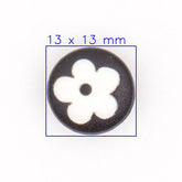 Elegante Zwarte Knoop met Witte Bloem - 13x13 mm Knopen KNP00051